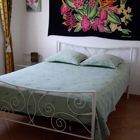 Aghjanella Bed & Breakfast