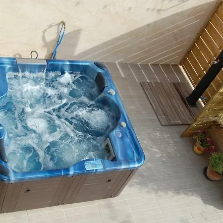 Aghjanella Bed & Breakfast