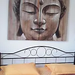 Aghjanella 3*