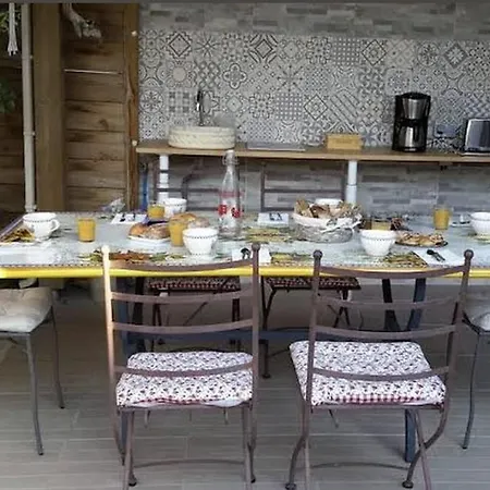 Aghjanella Bed & Breakfast