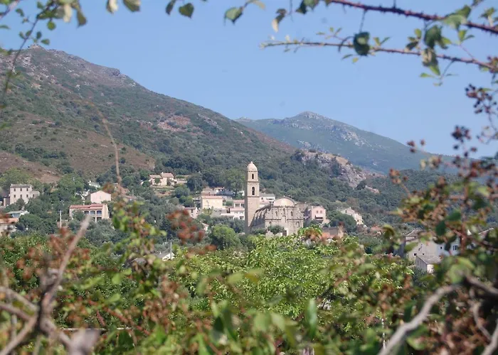 Aghjanella Frühstückspension 3*